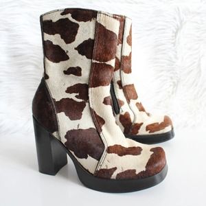 Vintage 1990s Steve Madden Wayne Cow Print Calf-Hair Square Toe Chunky Booties